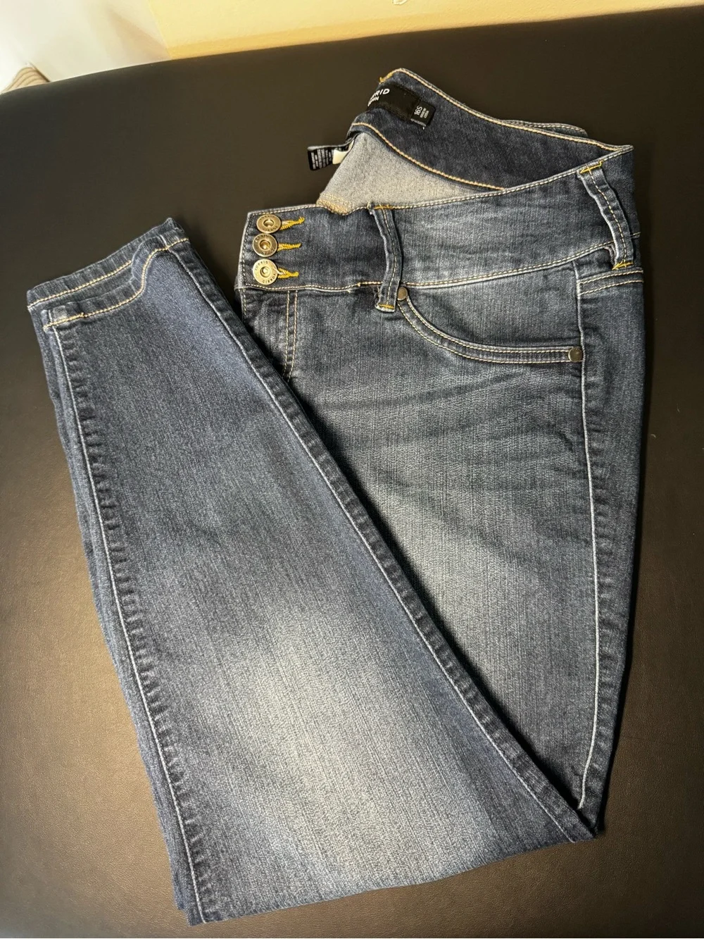 Torrid Women’s Skinny Jeans Blue Medium Wash Denim Stretch High Rise 5-Pocket 16